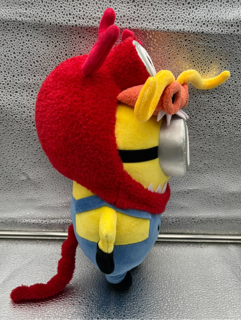 Universal Studios Minion Zodiac Dragon Plush Despicable Me 12.5" NWT - Picture 4 of 11